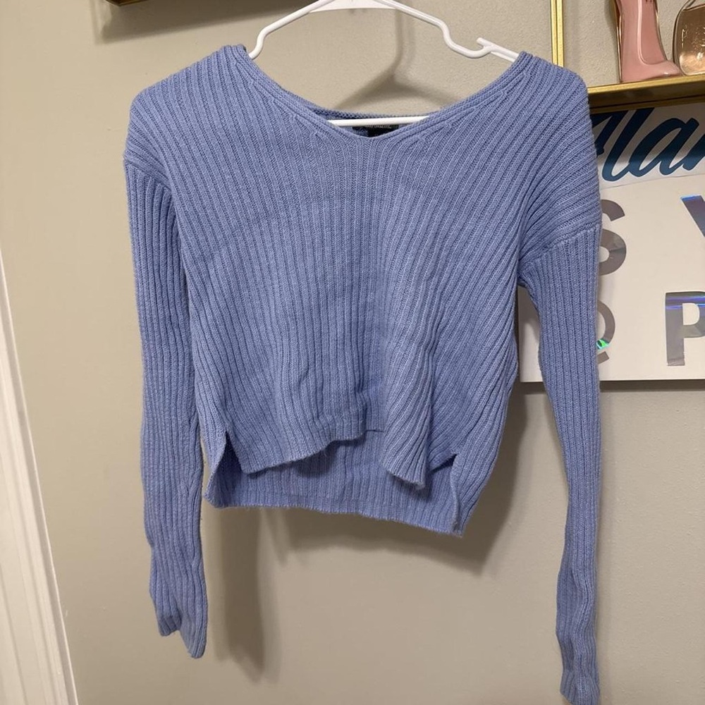 wild fable Periwinkle Ribbed V-Neck Cropped Sweater